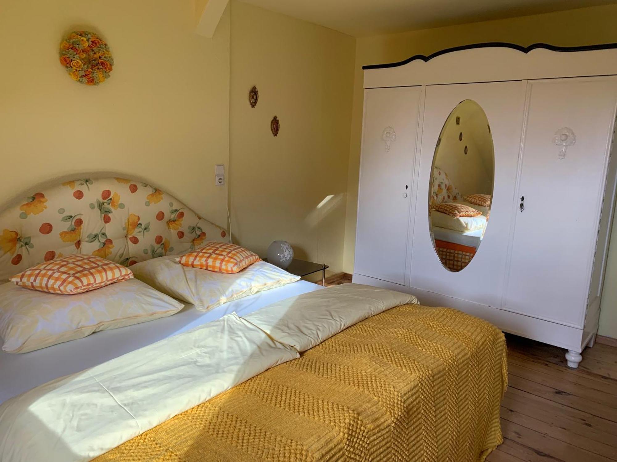 Vierseitenhof Hasenfelde - Ferienwohnung Feldblick Steinhofel Exteriör bild